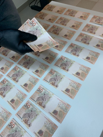 Polícia Federal prende jovem com R$ 2 mil em cédulas falsas