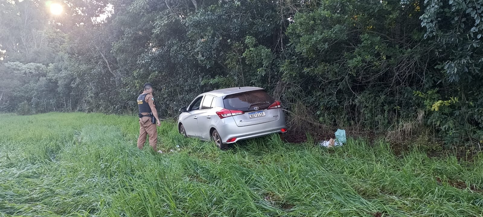 Veículos roubados são recuperados na área rural de Araruna